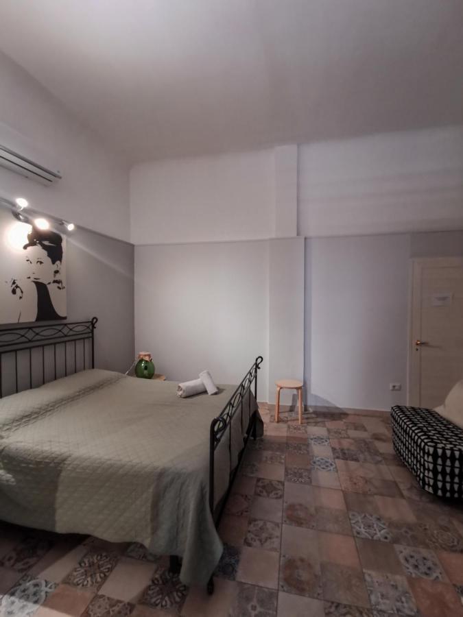 Whiteflower Apartments Bari Exterior foto