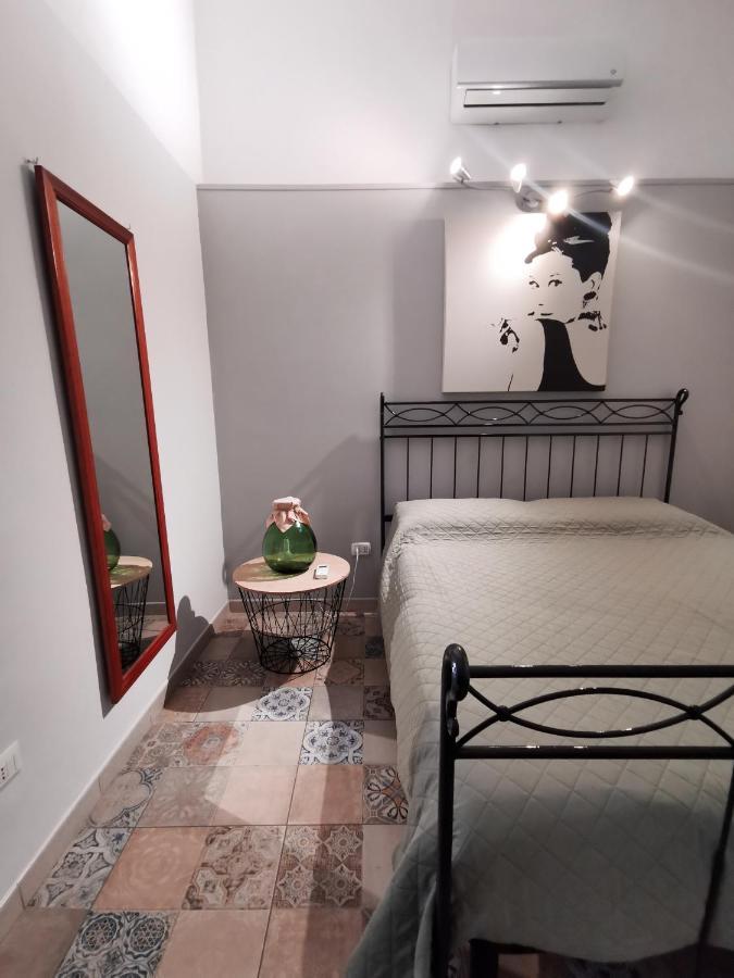Whiteflower Apartments Bari Exterior foto