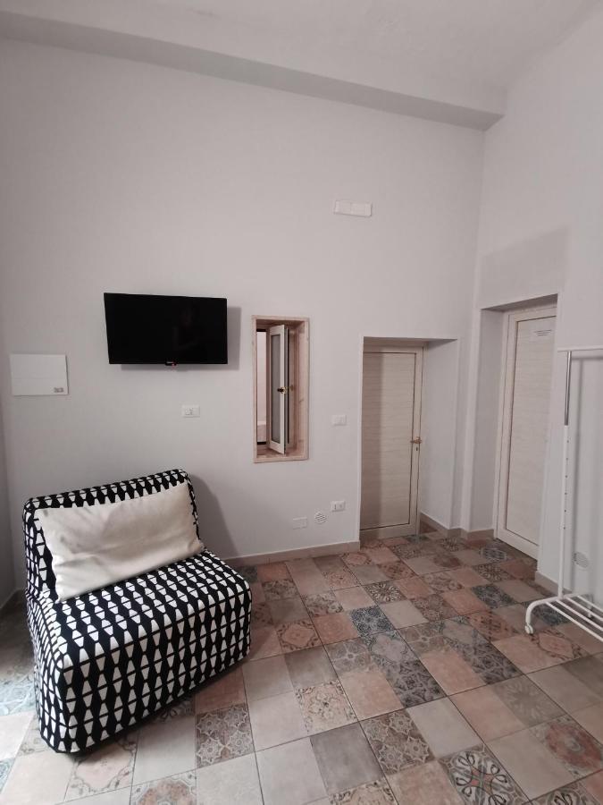 Whiteflower Apartments Bari Exterior foto